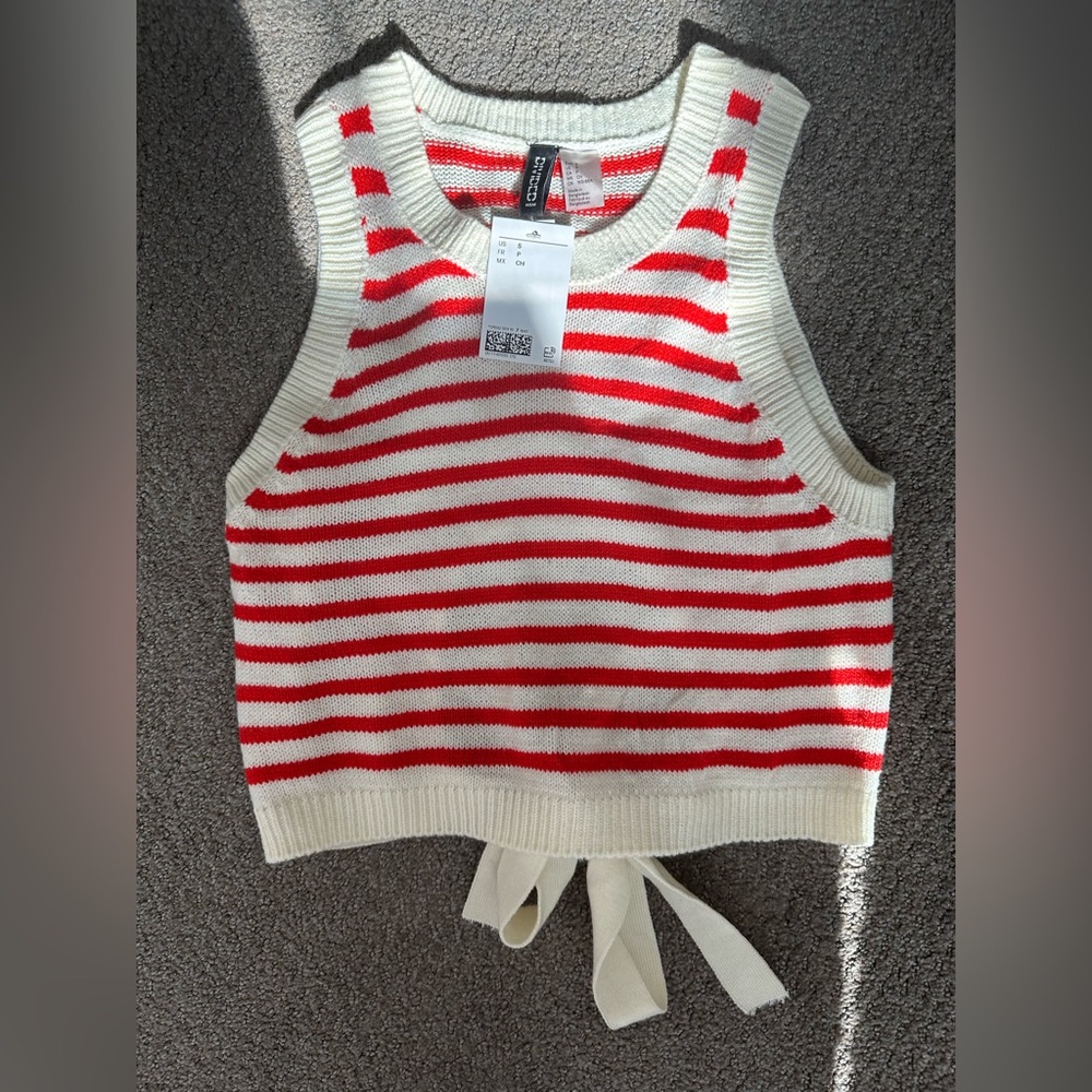 H&M tie-detail sweater vest. Taylor Swift Lavender Haze music video dupe